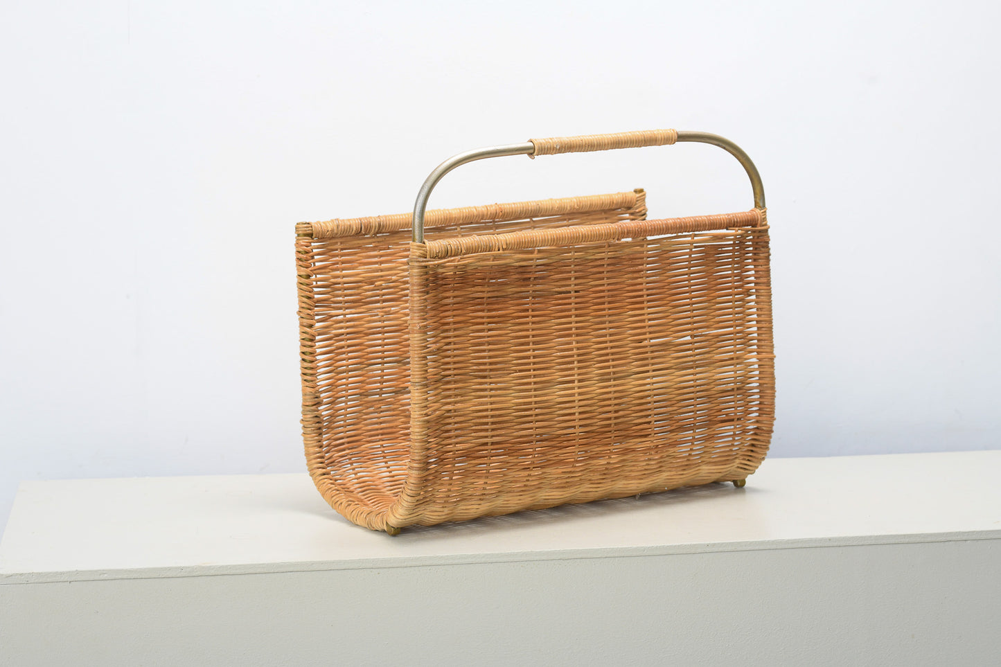 Loom Magazine Rack