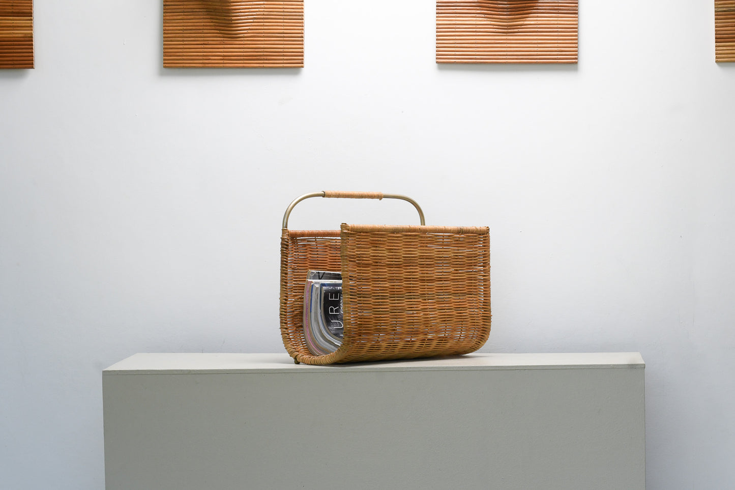 Loom Magazine Rack