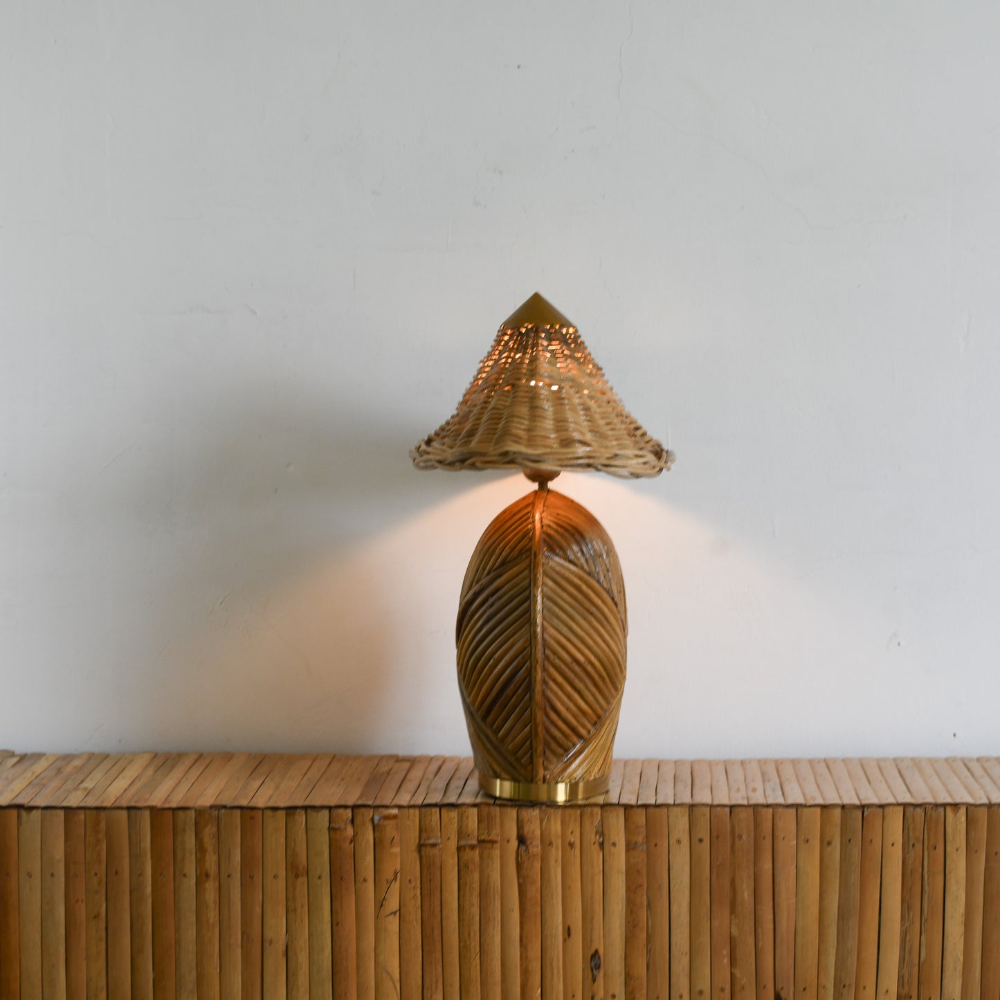 Deka Table Lamp