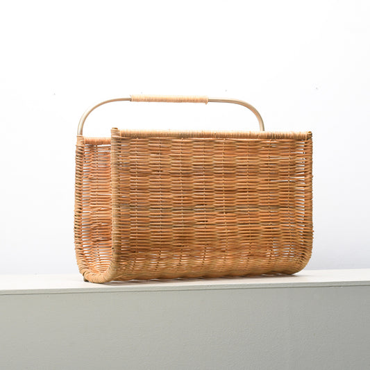 Loom Magazine Rack