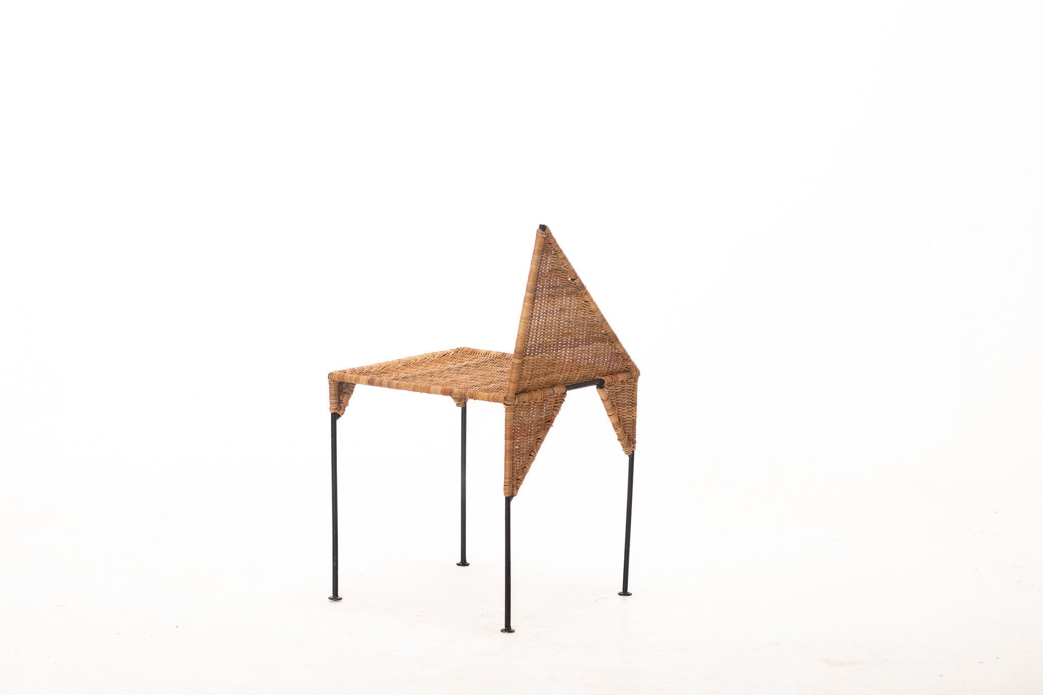 Shaped Oddity 'Triangle'