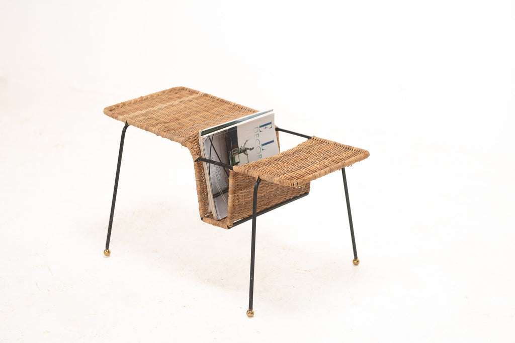 Ledger Magazine Table