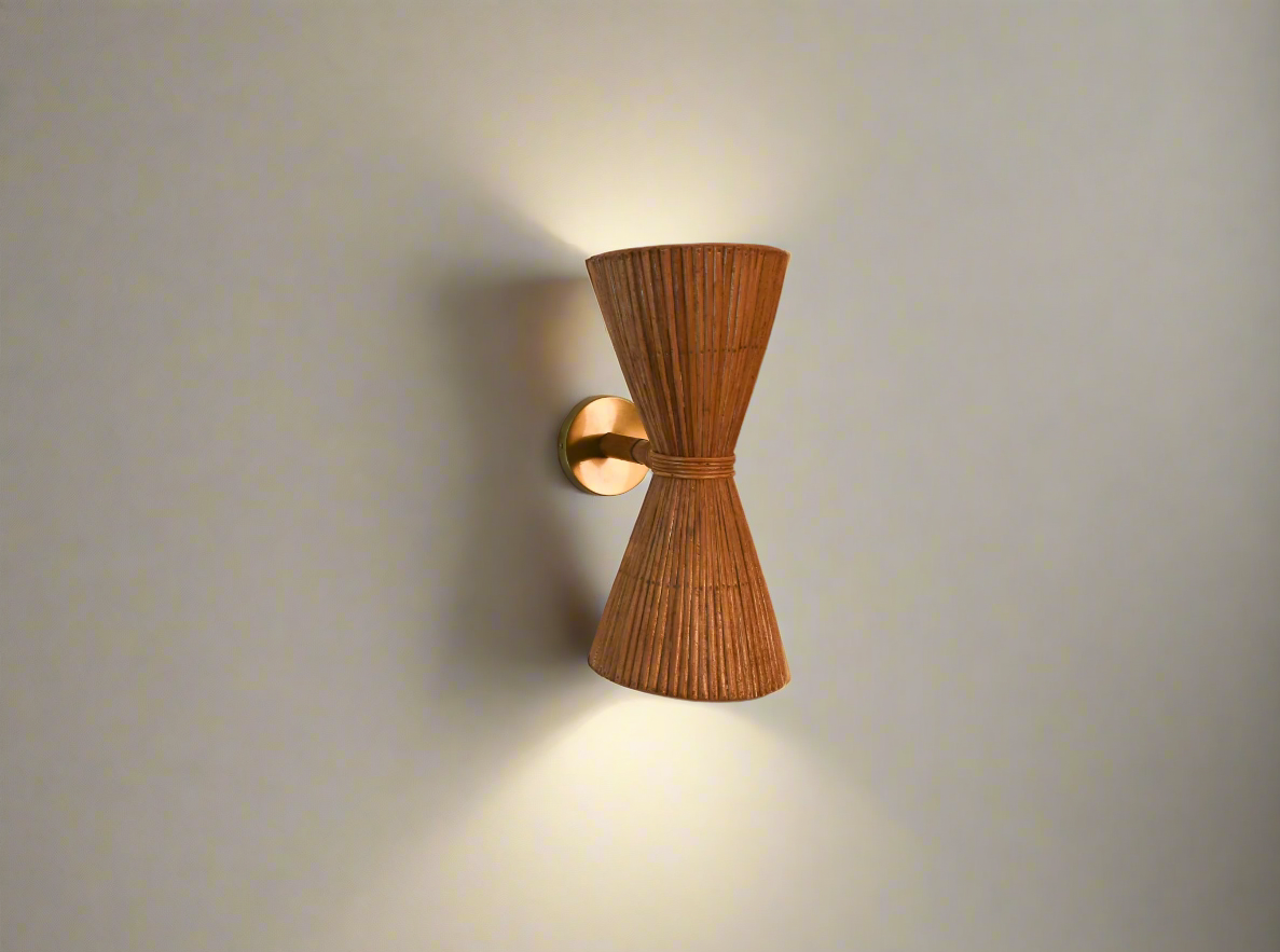 Hour Glass Wall Lamp