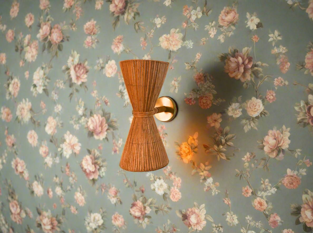 Hour Glass Wall Lamp