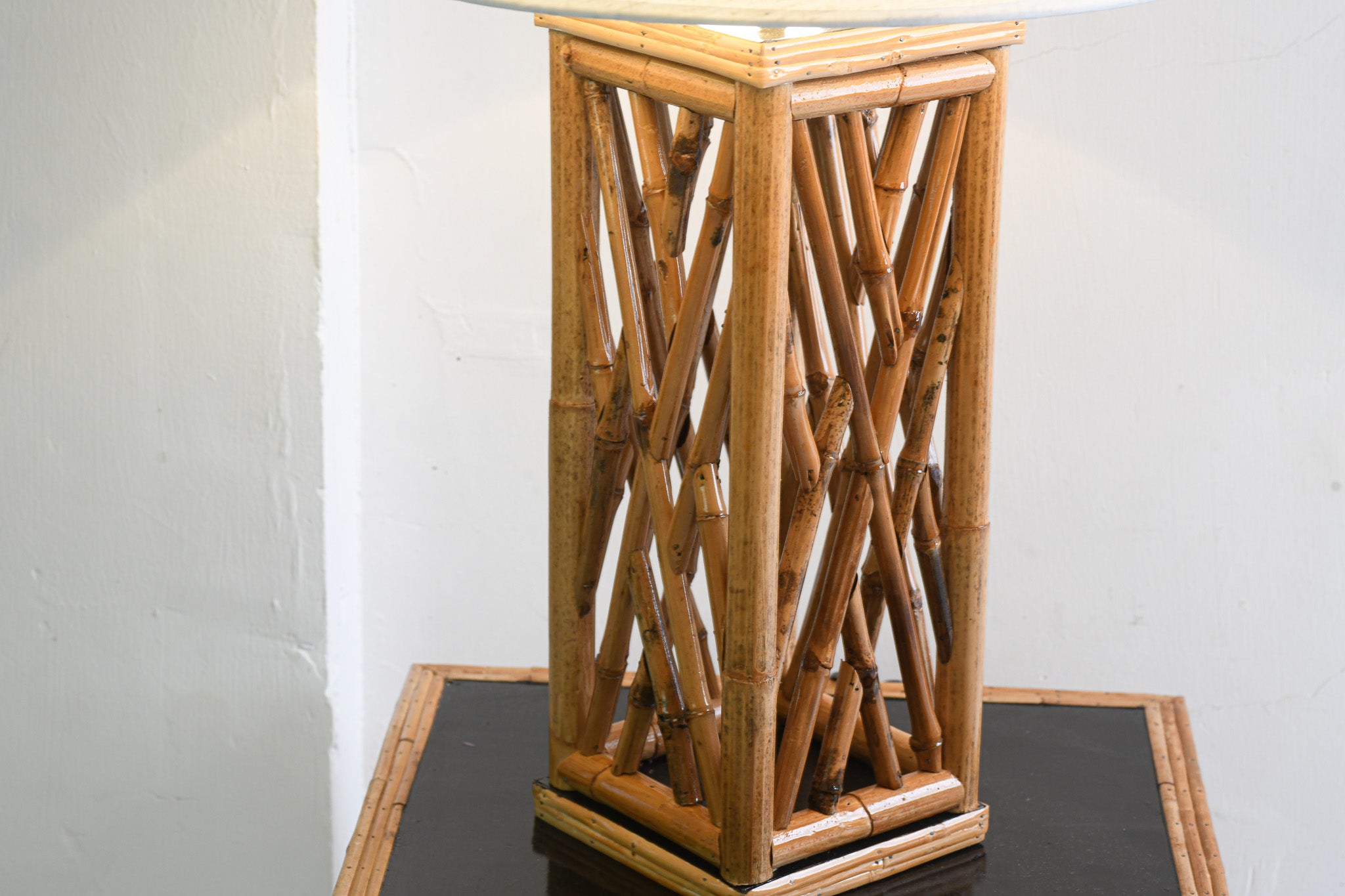 Bamboo Lattice Table Lamp