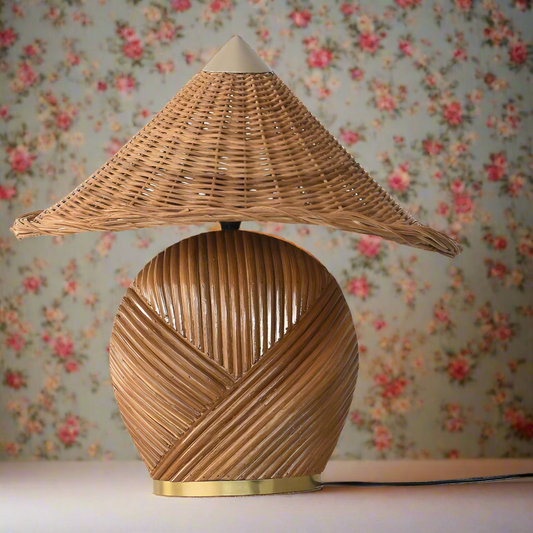 Deka Table Lamp