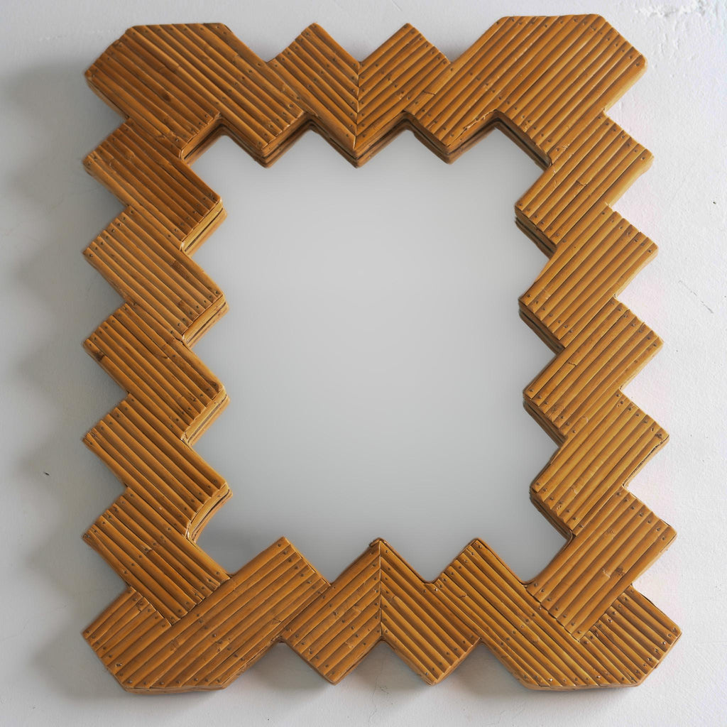Handwoven Rattan Wall Mirror – Vintage Herringbone Pattern