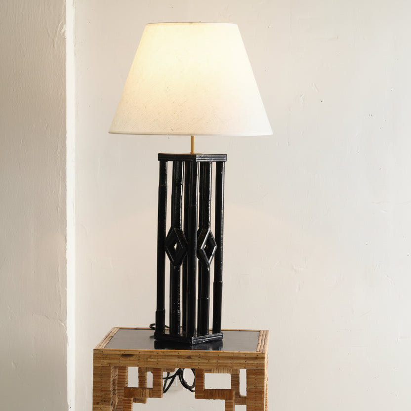 Lisse Table Lamp | Black Lacquered Rattan Lighting by Rattanology