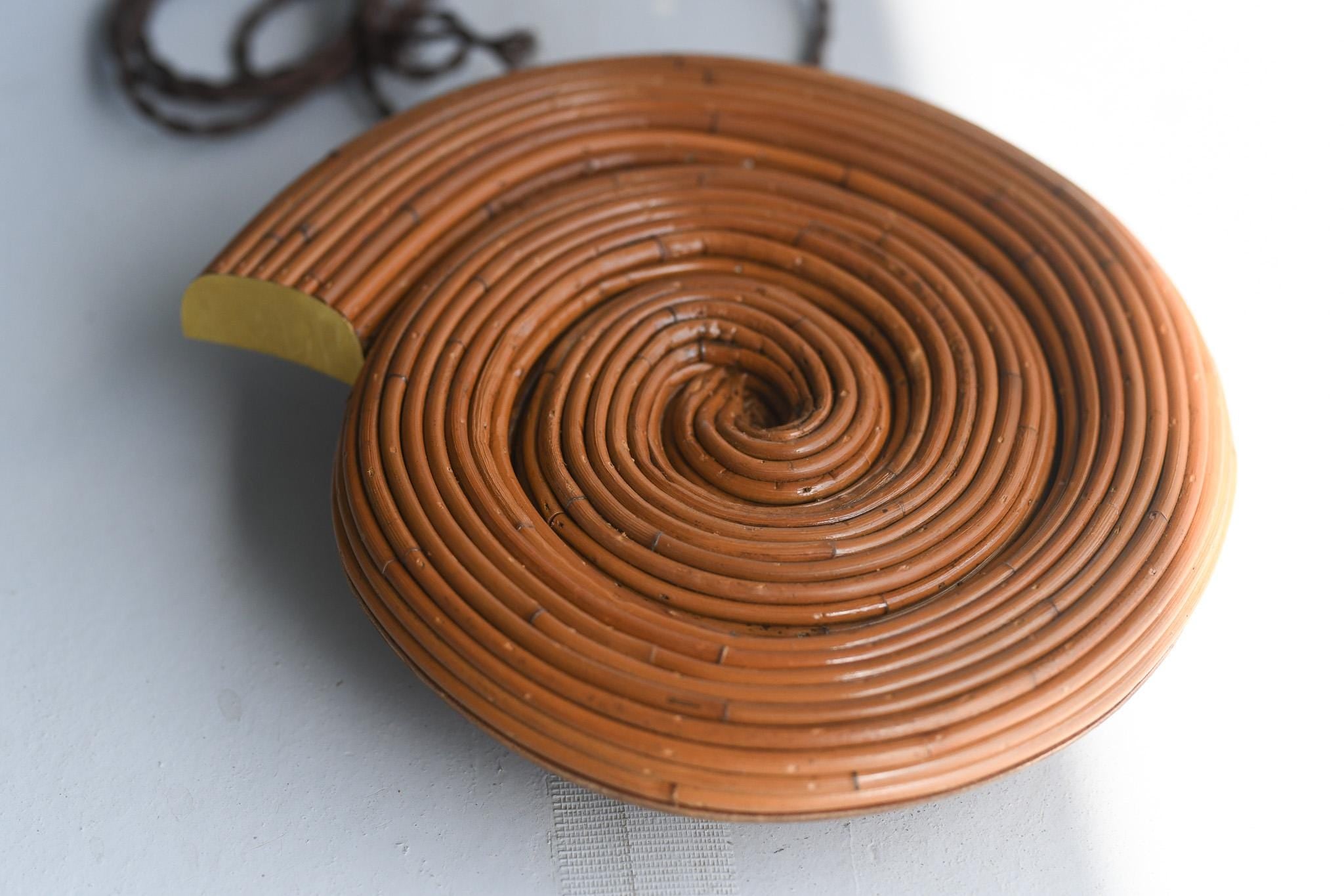 Rattan Wall Lamp Sea Shell Design