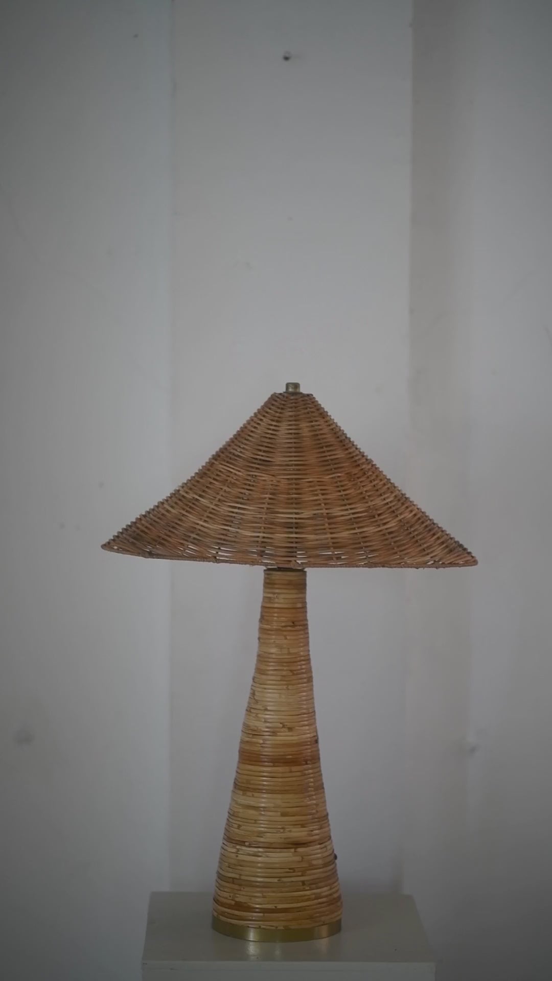 Shroom Table Lamp 002